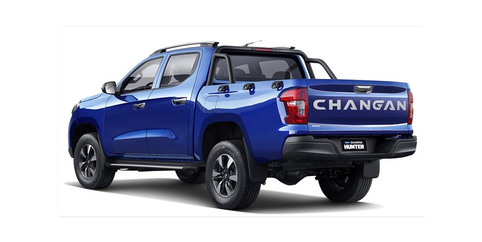 TRAC CHANG F70 0003 Hunter drivers side rear